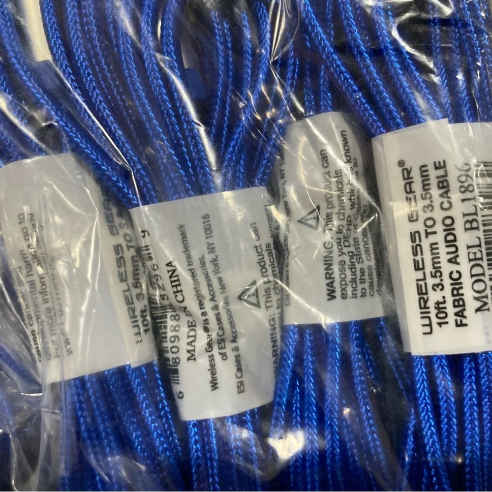 Lot of 30 Wireless Gear 10’ audio cables